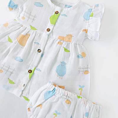 Woolly Wonderland - Frock and Bloomers Set (0 to 4years) 1 pack
