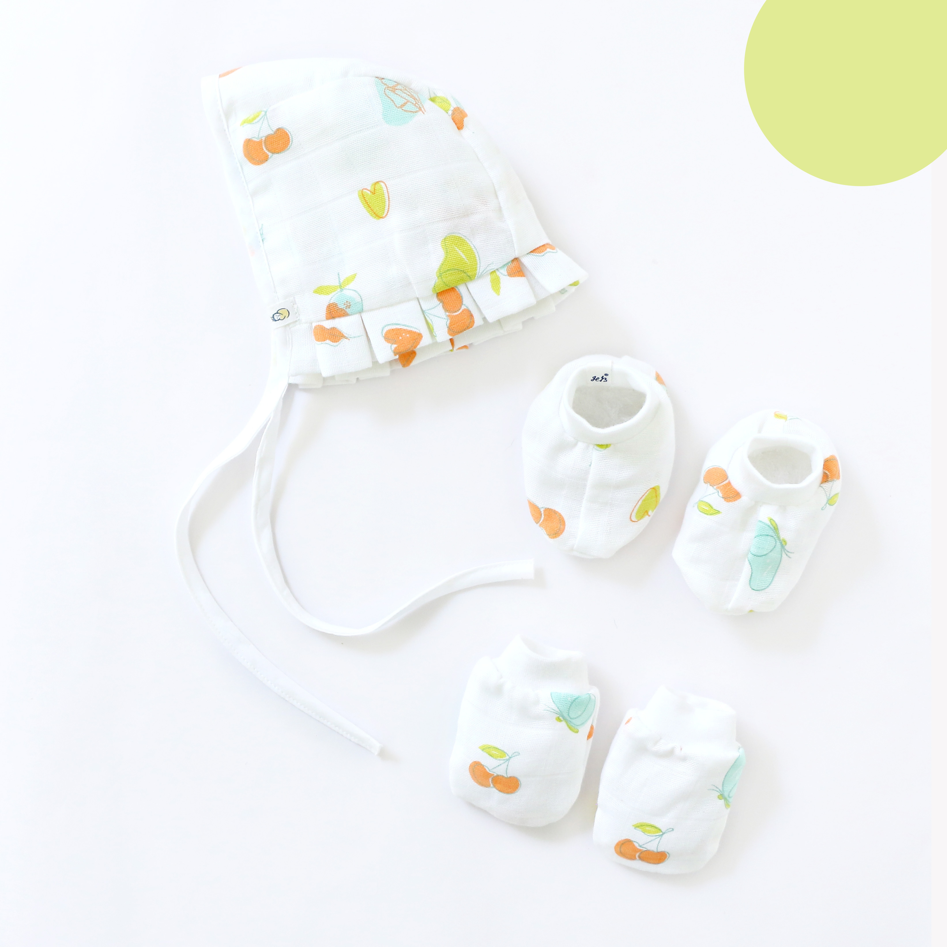 Baby Cap, Mittens and booties Set - Tropical Magic (0 - 6 months)